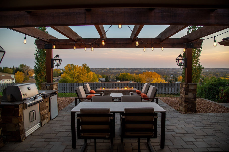How To Set Up The Perfect BBQ Patio Area