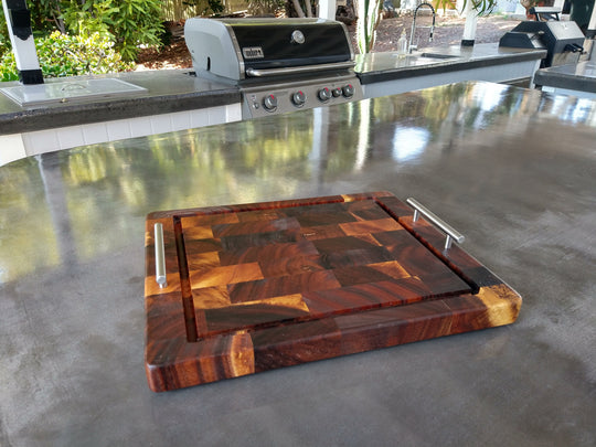 Beefy BBQ Board™ - 18" x 15"